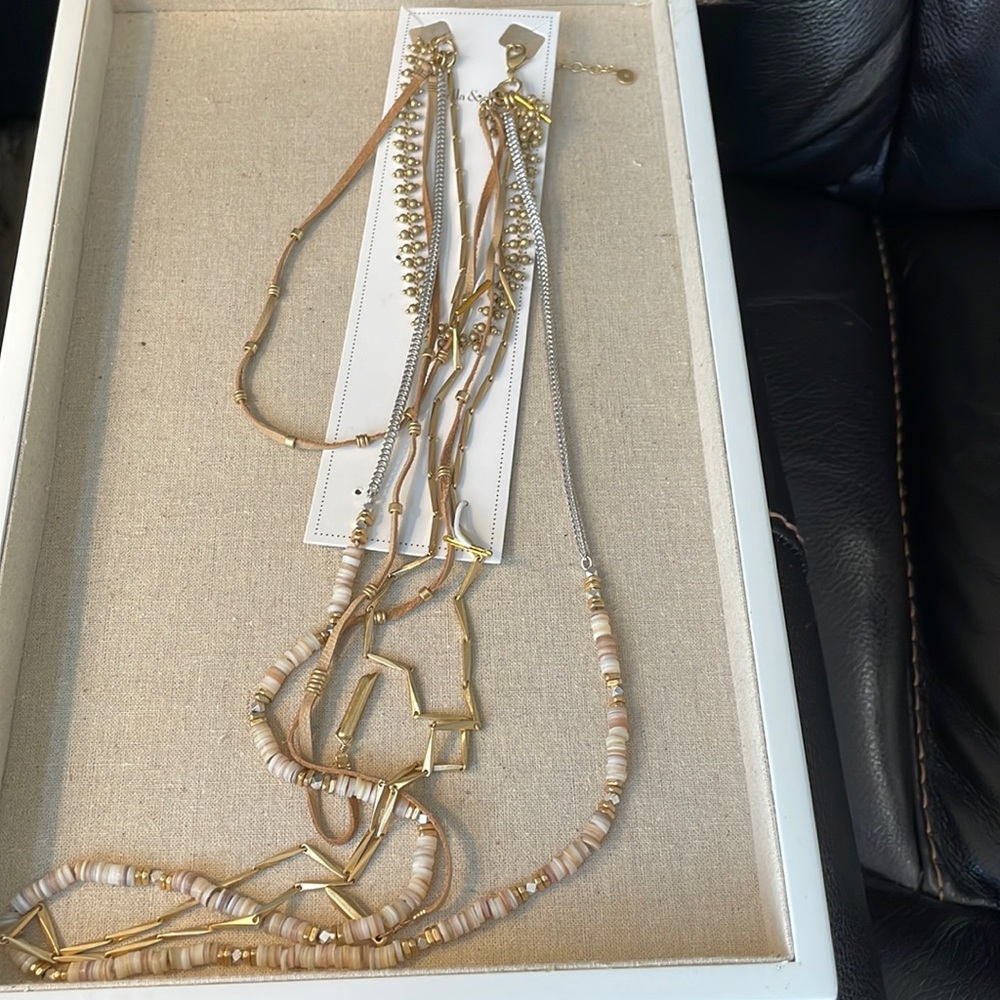 Aven layering necklace